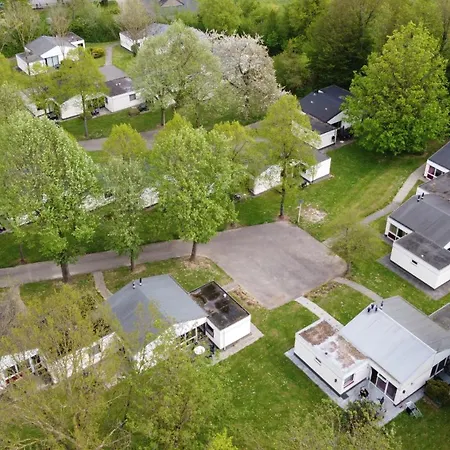 Bungalowpark - Alpha 75 Feriehus *